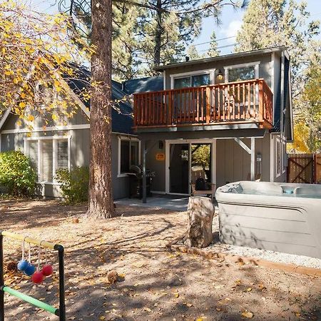 Cozy Cabin I King Bed I Fireplace I Hot Tub I Fenced Yard I Bbq Big Bear City Extérieur photo