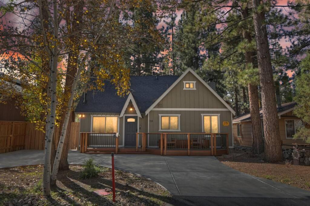 Cozy Cabin I King Bed I Fireplace I Hot Tub I Fenced Yard I Bbq Big Bear City Extérieur photo